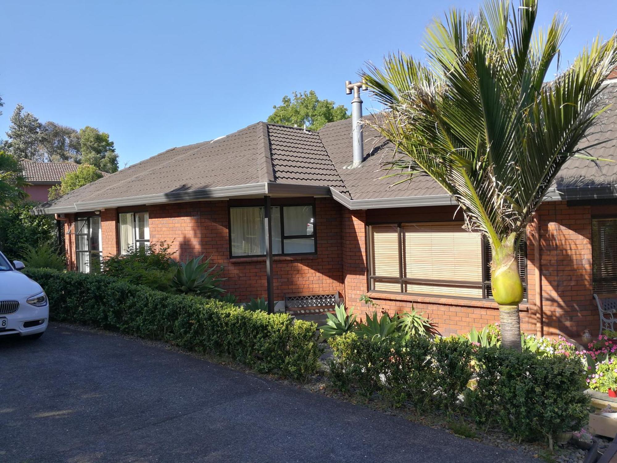 Beautiful Estuary Views In Shelly Park Villa Auckland Exterior photo